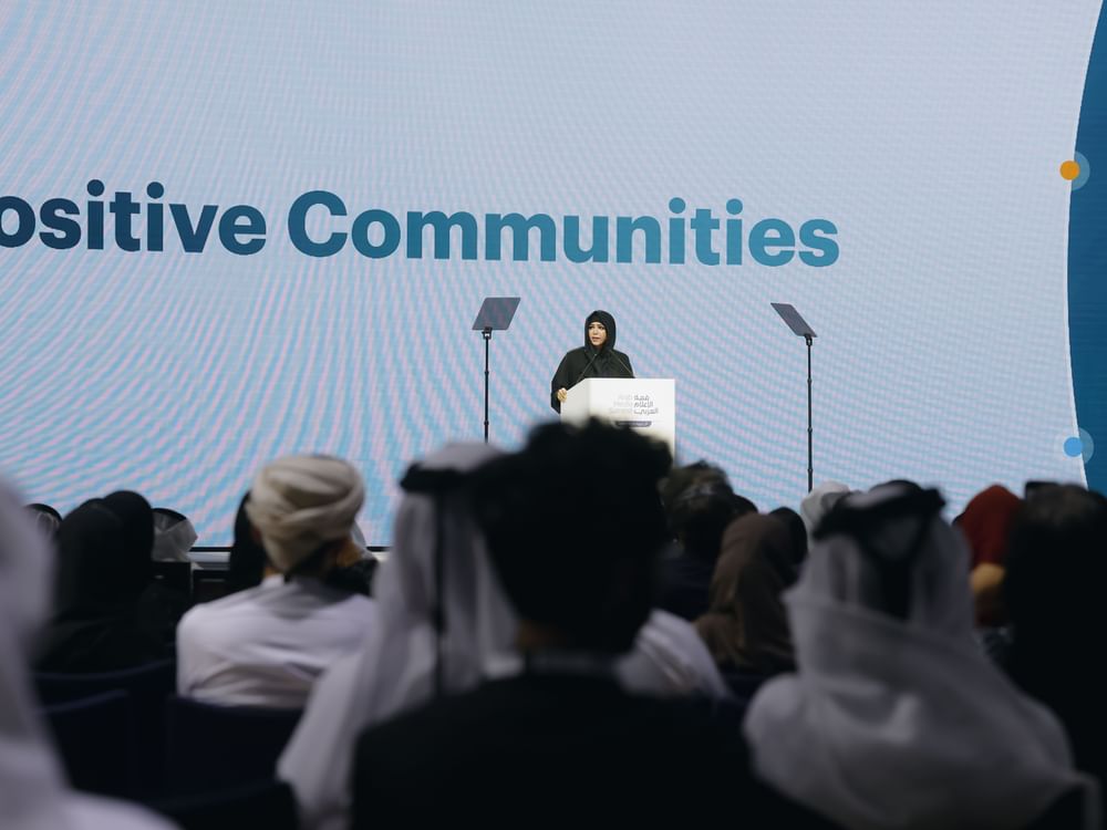 لطيفة بنت محمد: نحتاج إعلاما يقود صناعة المحتوى بعمق ثقافي ويعيد الإنسان إلى الواجهة