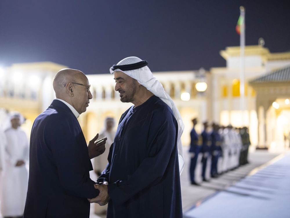 UAE President bids farewell to Mauritanian President upon departure