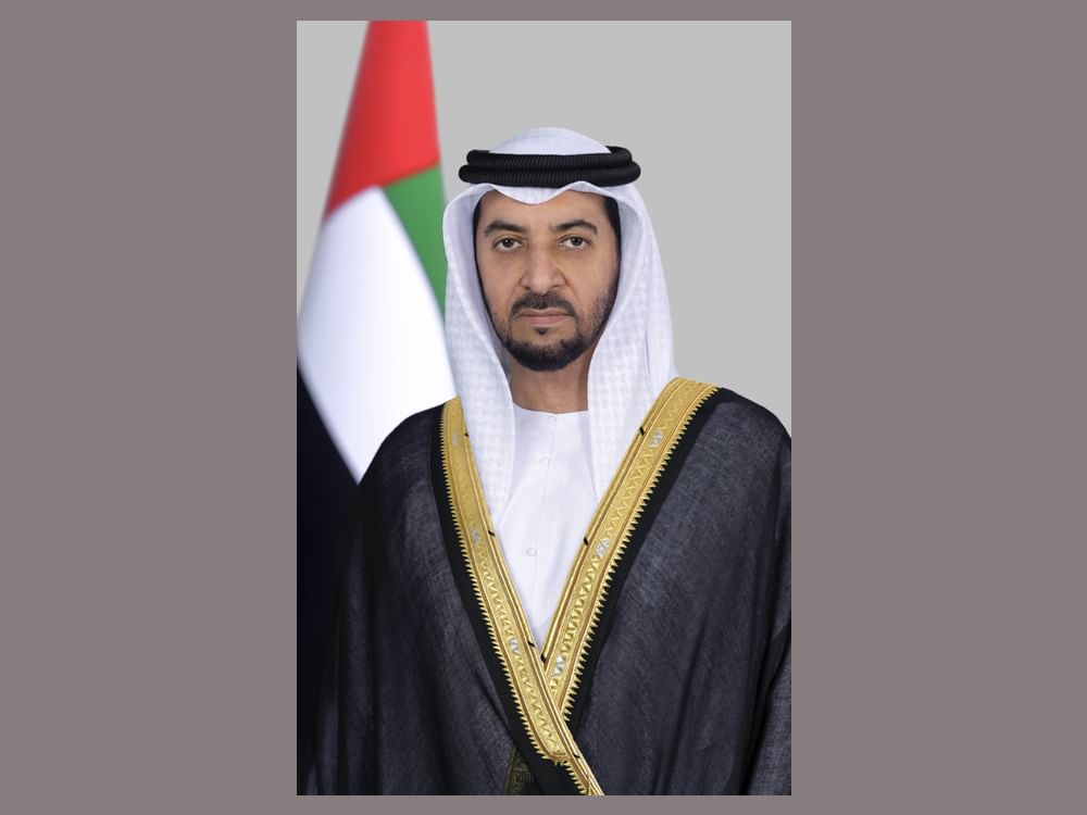 حمدان بن زايد يهنئ رئيس الدولة ونائبيه والحكام بعيد الأضحى المبارك