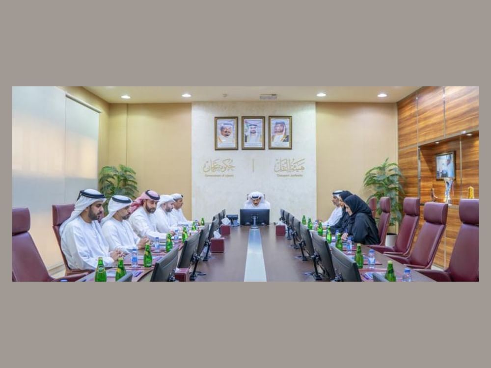 مجلس إدارة "نقل عجمان" يعتمد برنامج "TA-AI" لتعزيز جودة الخدمات
