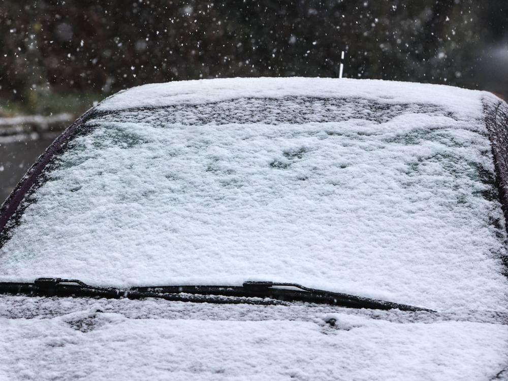 Icy road strands dozens of vehicles on bridge in Hamburg