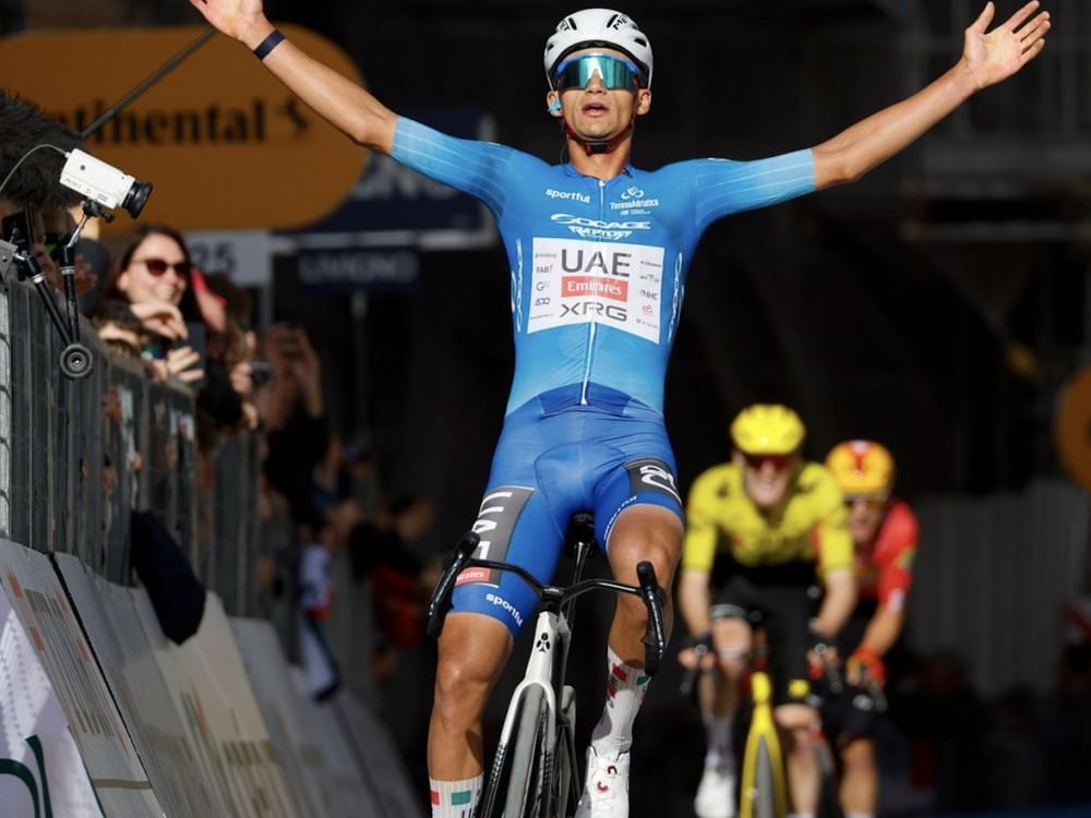 فريق الإمارات للدراجات يواصل التألق في سباق أدرياتيكو بإيطاليا