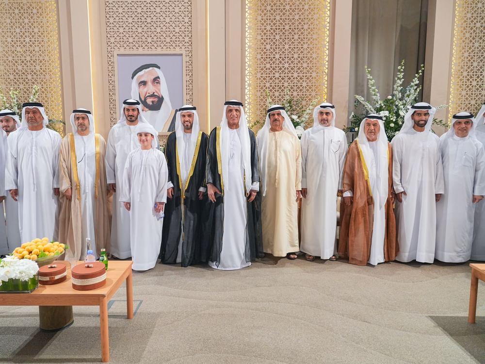 سعود بن صقر يحضر أفراح الخوري في أبوظبي