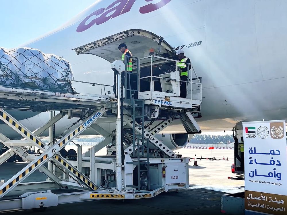 В секторе Газа в рамках операции «Благородный рыцарь 3» запущена кампания «Тепло и безопасность»