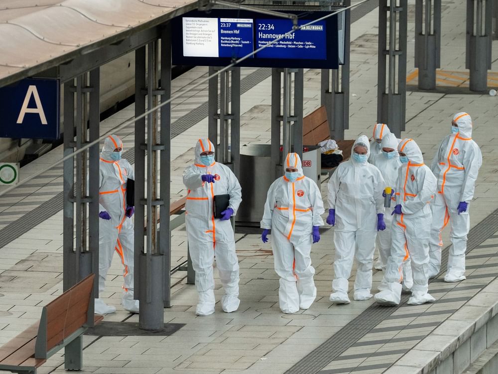 Several injured in knife attack at Hamburg train station