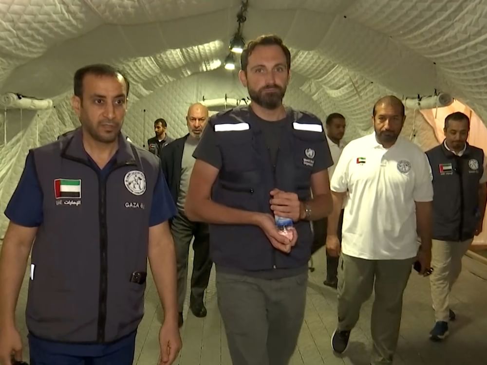 غزہ میں اماراتی فیلڈ اسپتال کا عالمی ادارۂ صحت کے وفد کا دورہ، فلسطینی صحت کے شعبے میں کردار کو سراہا گیا