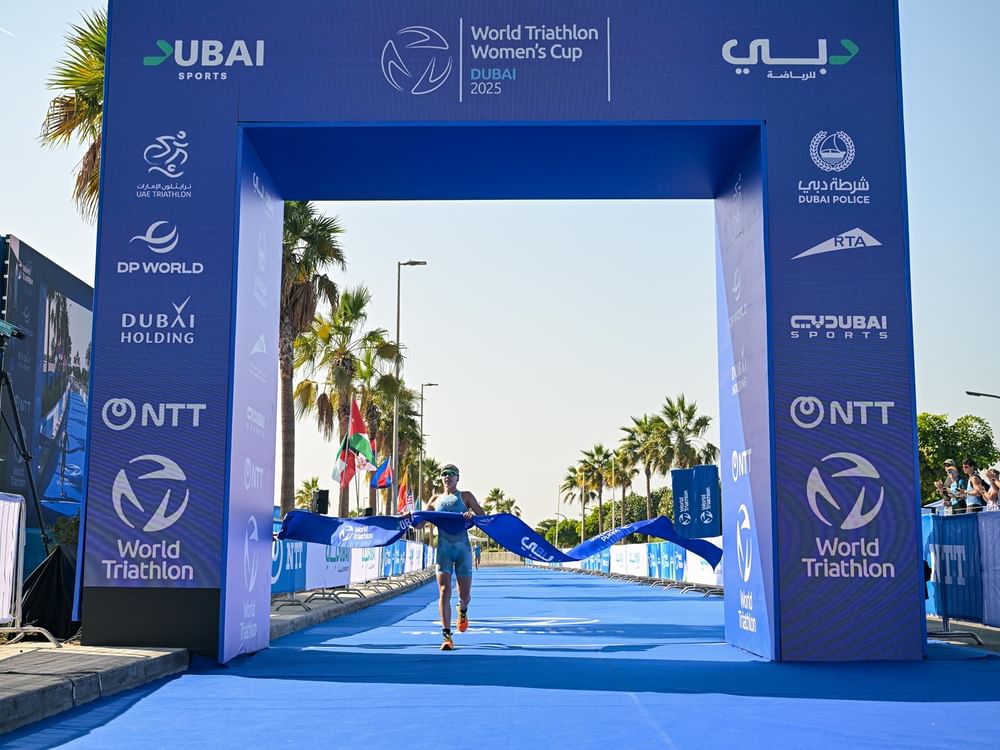 World Triathlon Women's Cup Dubai: Riasova claims Elite Gold