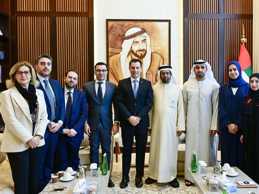 Les Émirats arabes unis et l’Italie examinent le renforcement de la coopération parlementaire