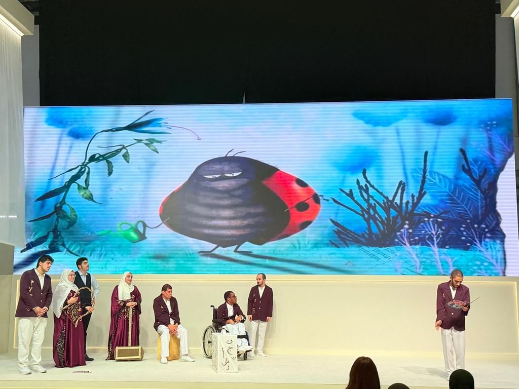 "بيت الحكايات" يبرز إبداعات ثمانية من أصحاب الهمم بمعرض "أبوظبي للكتاب"
