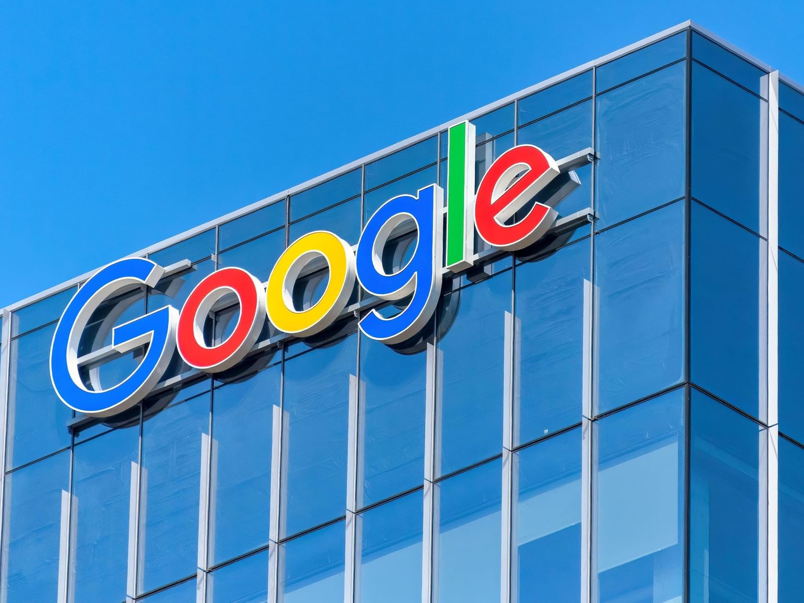 Google lance une initiative éducative d’un milliard de dollars dans le domaine de l’intelligence artificielle