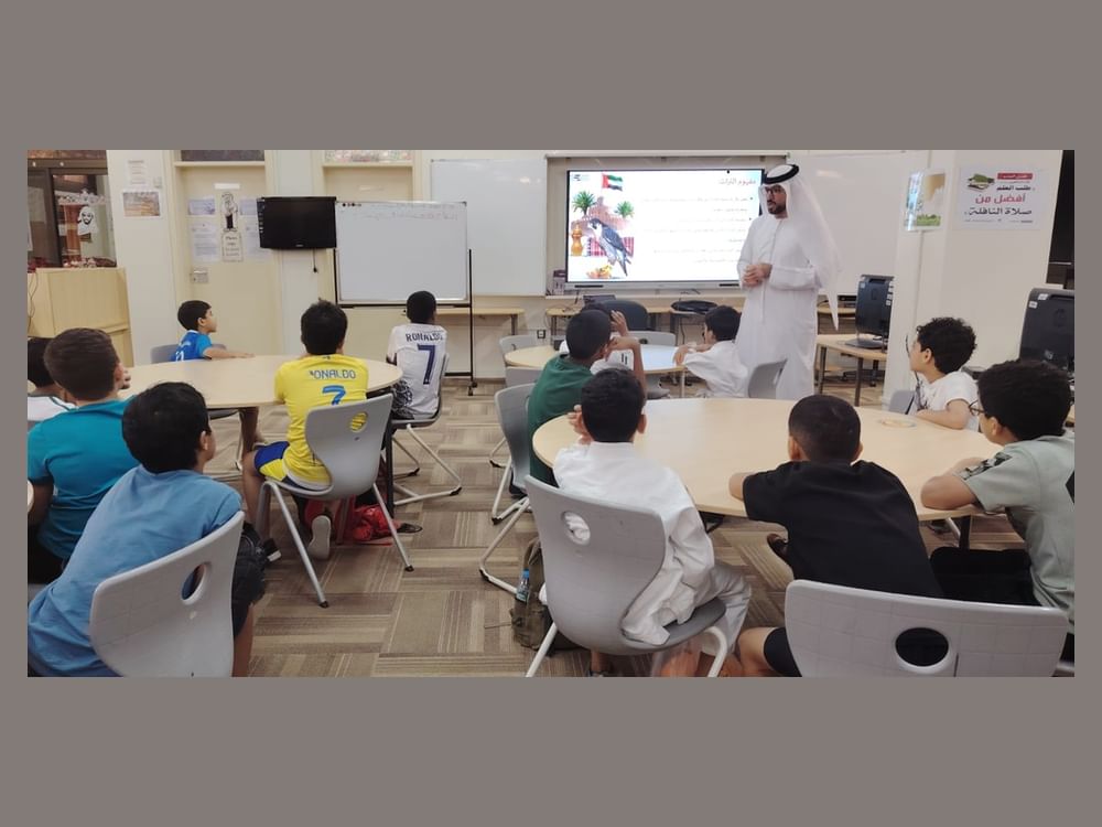 الأرشيف والمكتبة الوطنية يثري المخيمات الصيفية الطلابية