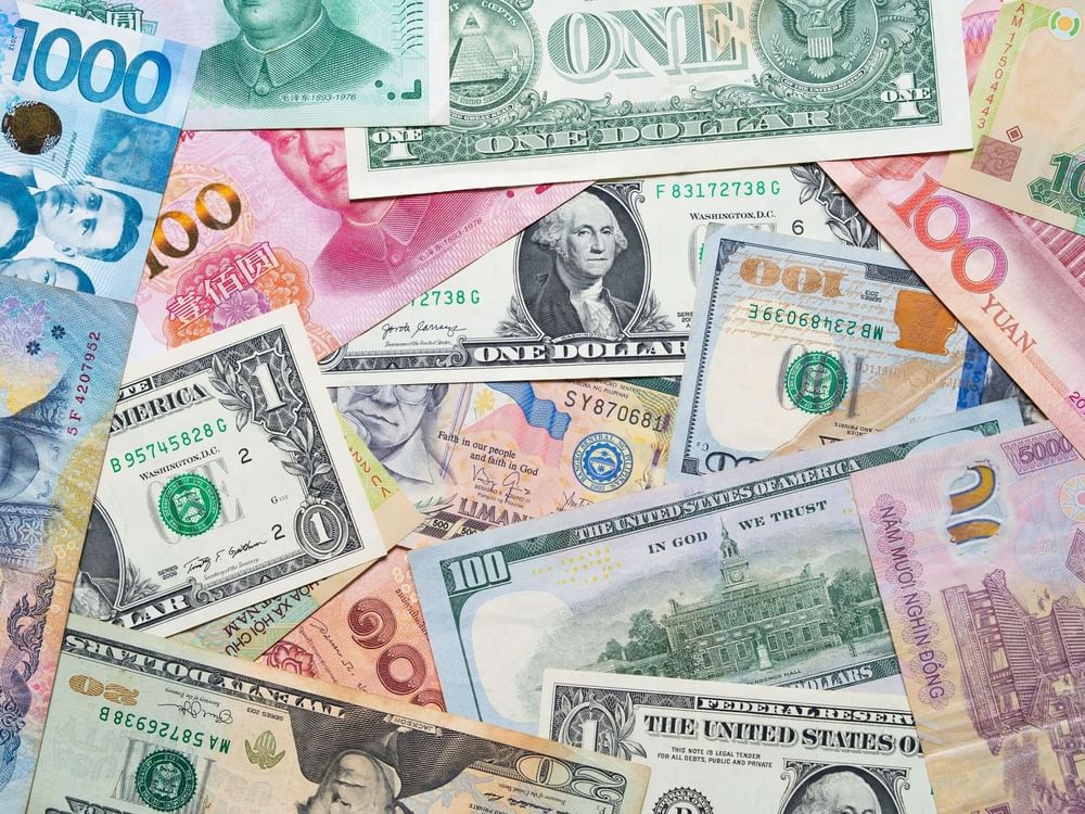 الدولار عند أعلى مستوى في 5 أسابيع عقب رفع الفائدة الأمريكية