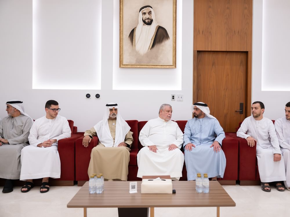 سيف بن زايد و نهيان بن مبارك يعزيان في وفاة آلاء نادر مشتهى