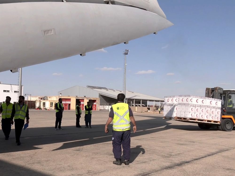 UAE dispatches joint relief team, providing immediate aid to earthquake-affected communities in northern Afghanistan