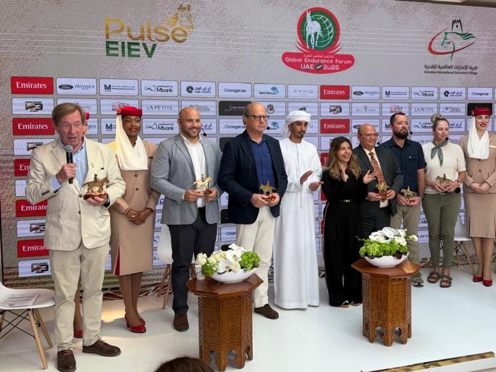 الملتقى العالمي للقدرة يستعرض" التغذية" و"التوليد" و"مهارات الفرسان"