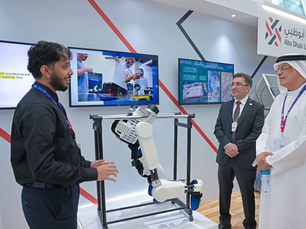 جامعة أبوظبي تستعرض ابتكارات متنوعة خلال "اصنع في الإمارات 2026"