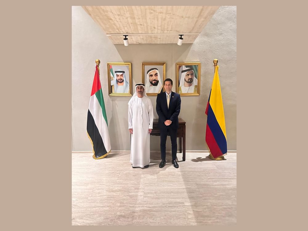 سفير الإمارات يلتقي وزير التجارة والصناعة والسياحة الكولومبي