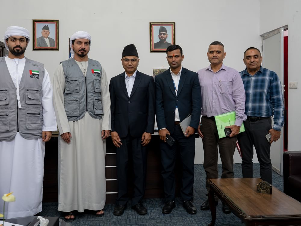 فريق الإمارات الاغاثي يناقش خطط التعافي مع مسؤولي الهيئة الوطنية للحد من مخاطر الكوارث في النيبال 