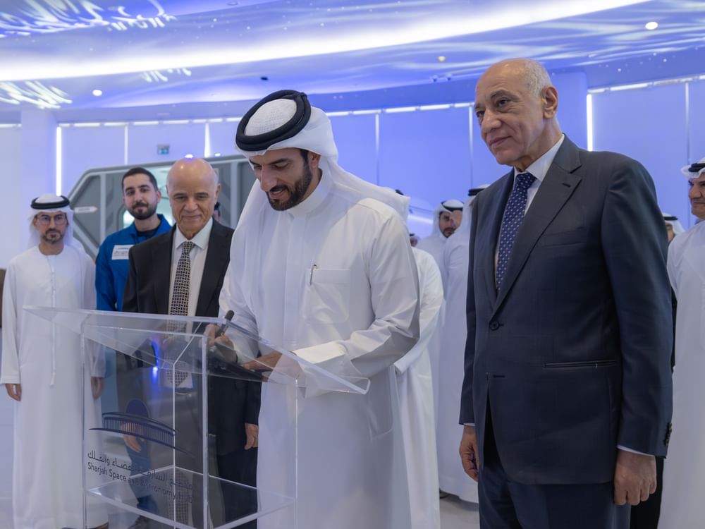 Sultan bin Ahmed célèbre le lancement réussi du satellite cube SharjahSat 2