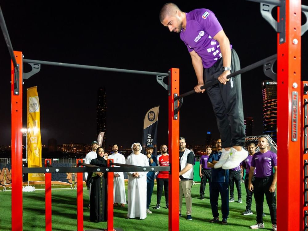 القافلة الرياضية”لشرطة دبي تواكب “تحدي اللياقة 2025” بفعاليات يومية