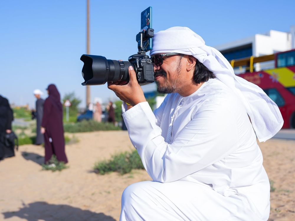 المكتب الإعلامي لحكومة عجمان ينظم الورشة الميدانية الثانية ضمن جائزة عجمان للتصوير