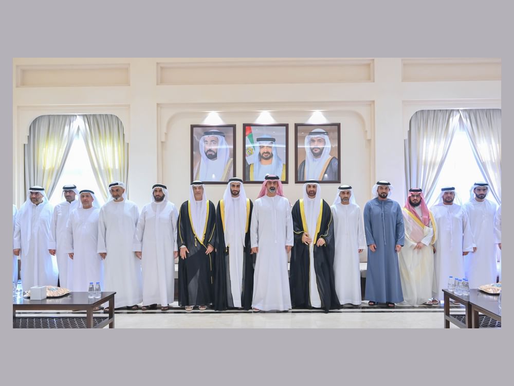 عمار بن حميد يحضر أفراح النعيمي والعويس