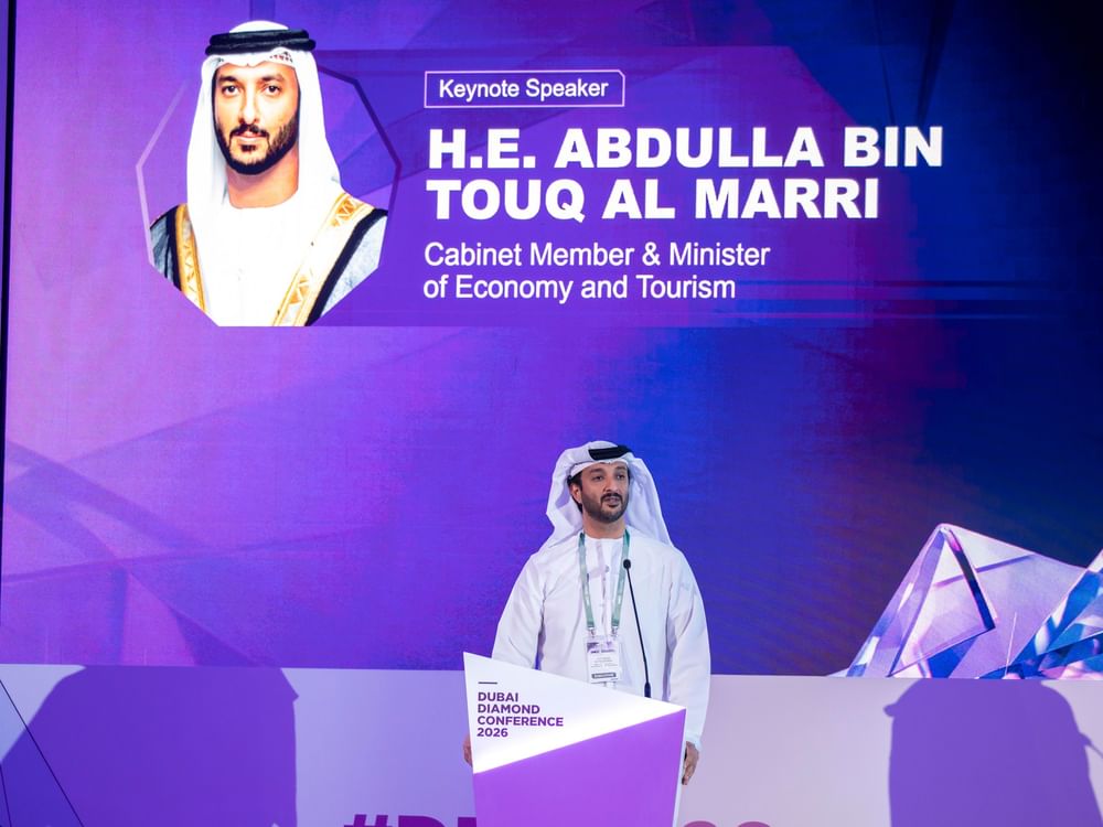 مؤتمر دبي للماس يبحث تنشيط الطلب العالمي ويشهد الكشف عن ماسة بوزن 888.88 قيراطاً