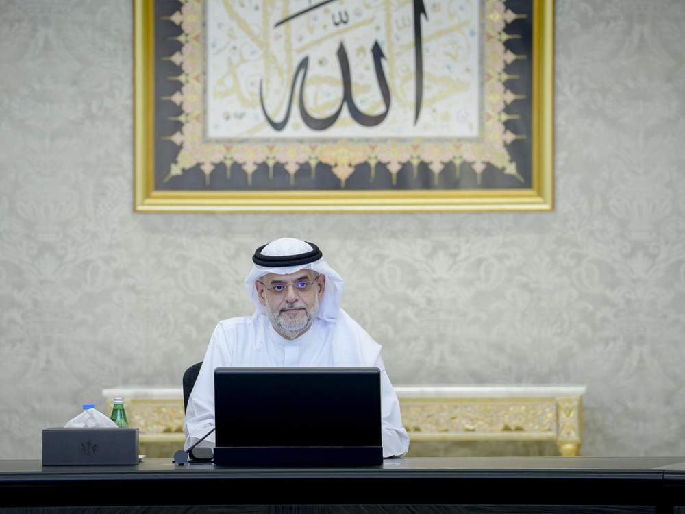 ولي عهد الشارقة يترأس اجتماع المجلس التنفيذي