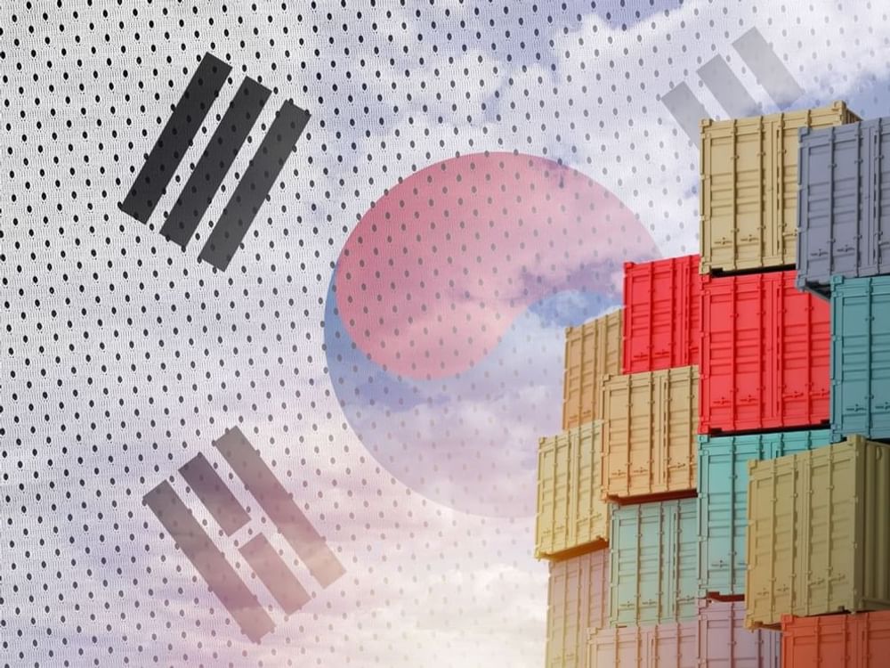 Korea's exports hit all-time high of US$709.7 billion in 2025