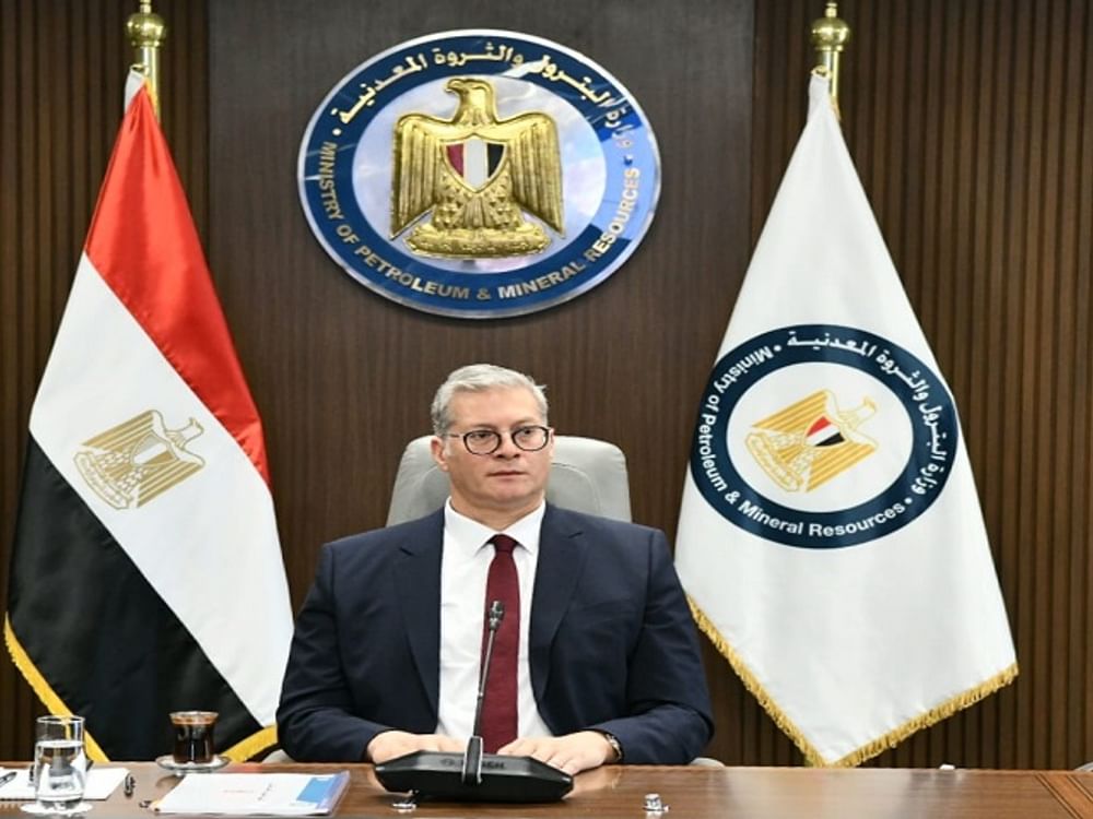 وزير البترول المصري يؤكد السعي للتوسع في إنتاج الغاز والنفط وخفض الانبعاثات