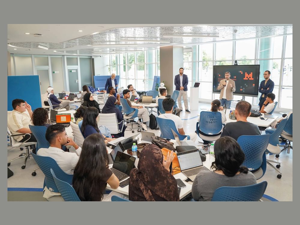 "طرق دبي" تنظم تحدي "الابتكار للتنقل الذكي" بالتعاون مع الجامعة الكندية وميسترال أي آي
