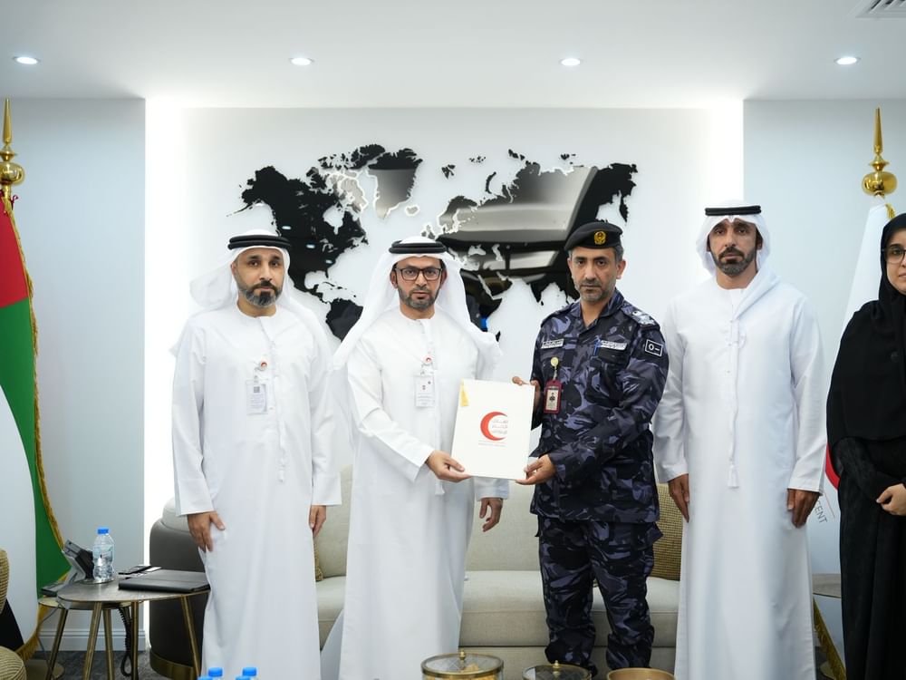 الهلال الأحمر في رأس الخيمة يسوي أوضاع 80 نزيلاً في المؤسسة العقابية