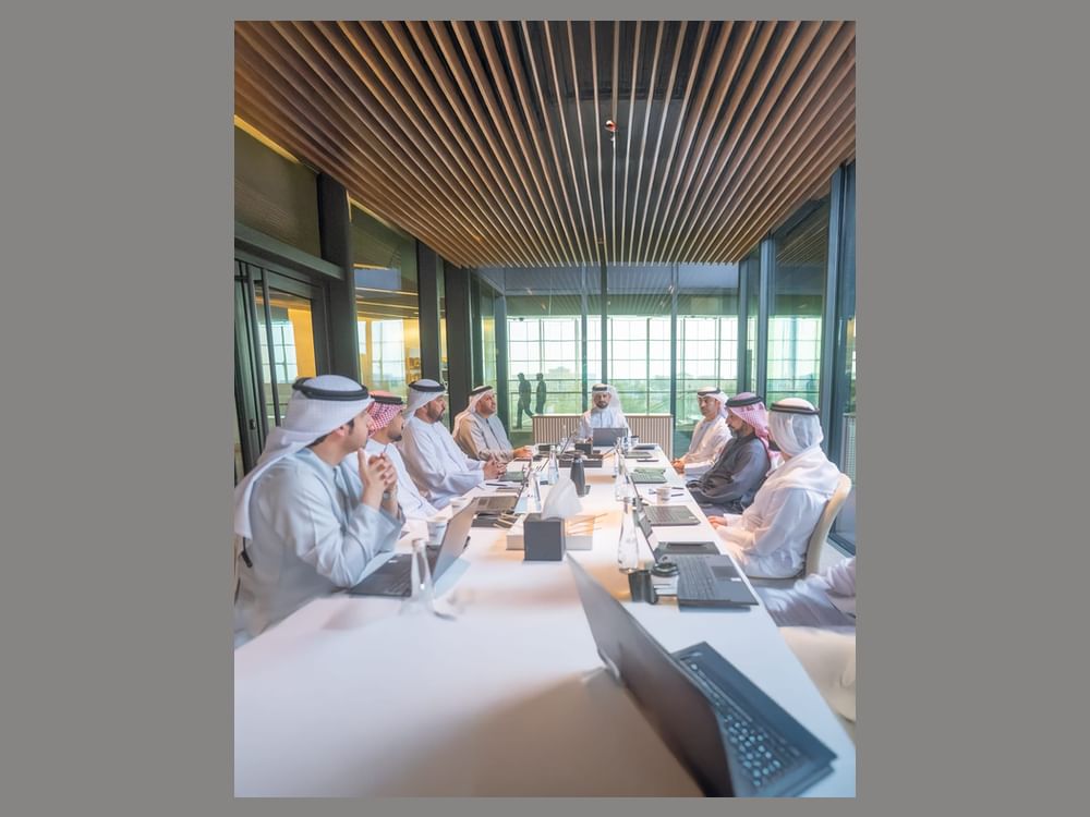 مجلس إدارة الشارقة الرياضي يعتمد ثلاث لجان لتطوير الأداء