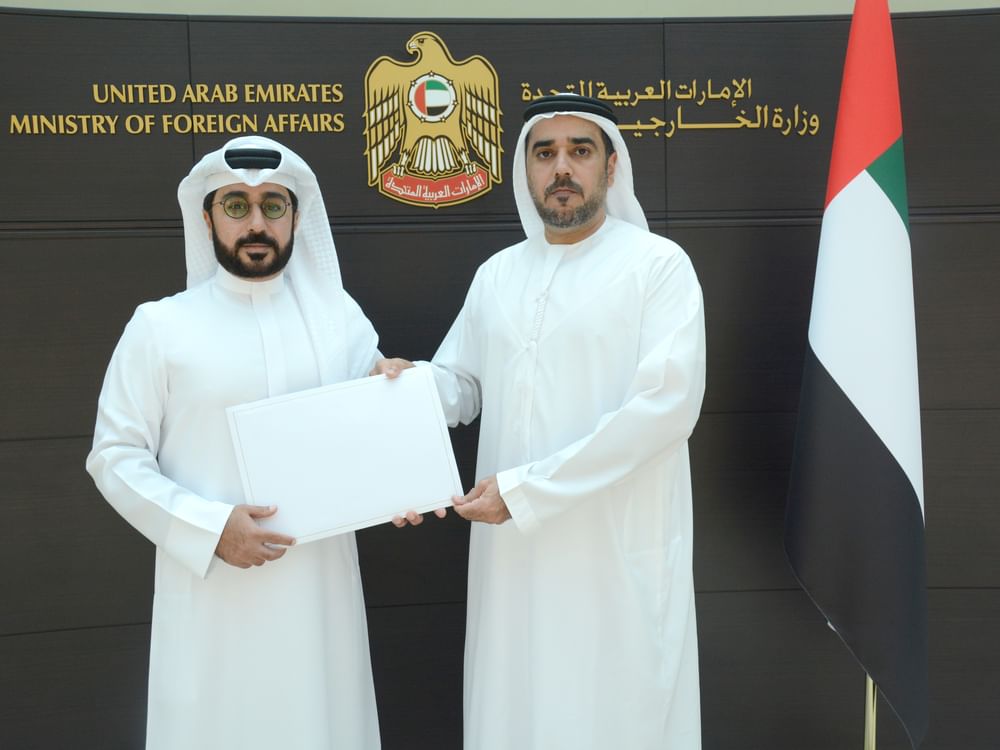 Deputy Director of MoFA’s Dubai Office receives credentials of Consul General of Kingdom of Bahrain