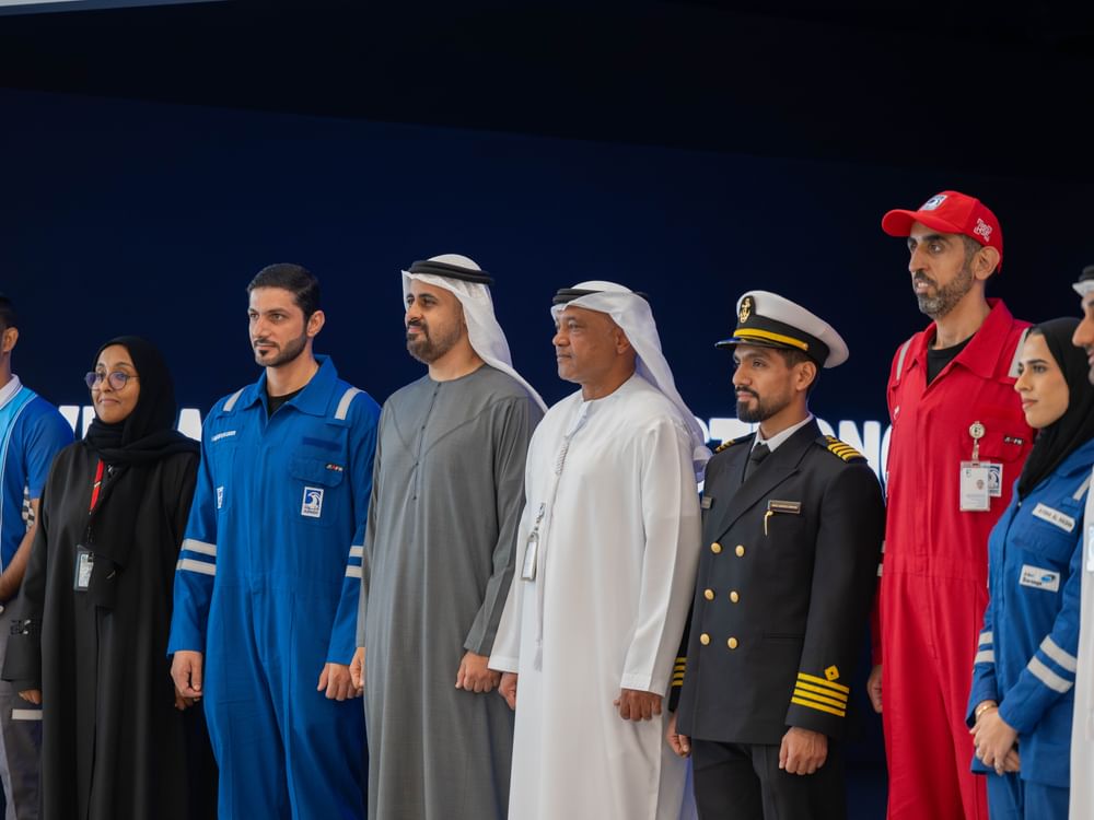 Theyab bin Mohamed bin Zayed visits ADNOC HQ, meets frontline employees 