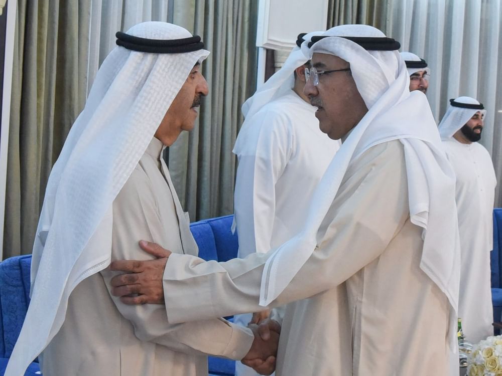 حاكم أم القيوين يستقبل قنصل عام دولة الكويت