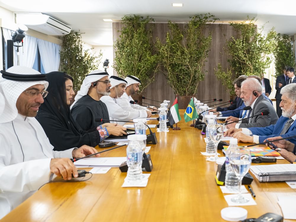 ولي عهد أبوظبي والرئيس البرازيلي يبحثان تعزيز العلاقات الثنائية