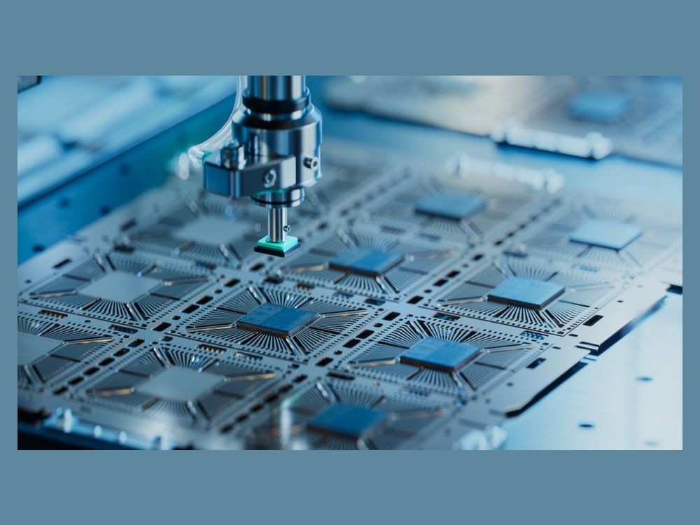 Chinese scientists develop atoms-thin chips to boost computational power