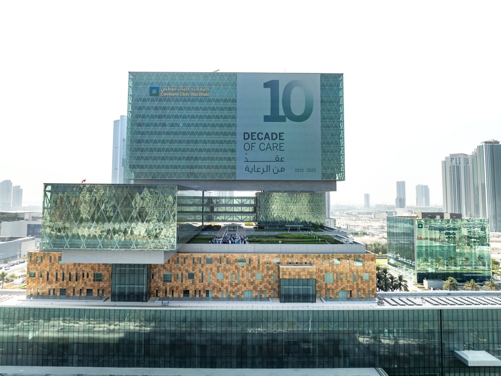 "كليفلاند كلينك أبوظبي" يجري عملية نوعية لزراعة الكبد لعلاج نقائل سرطانية معقدة