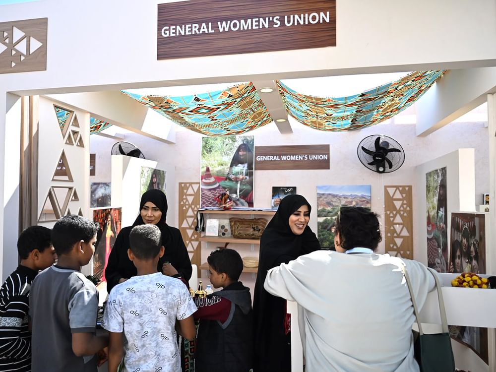 الاتحاد النسائي العام يستعرض إبداعات المرأة الإماراتية بمهرجان التمور المصرية 