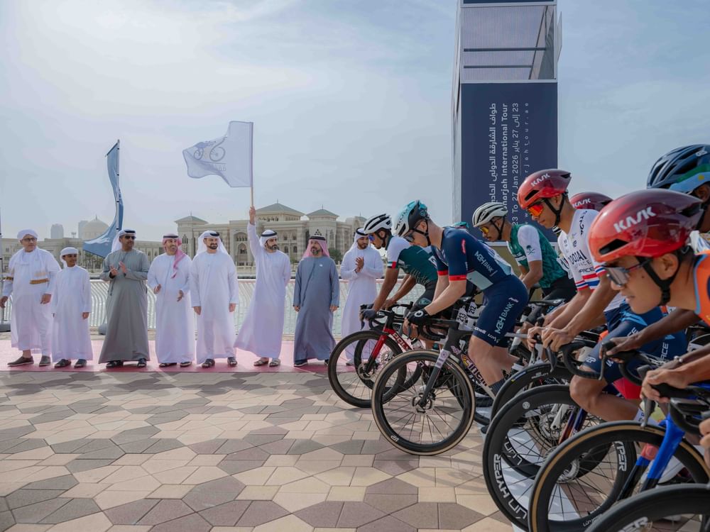 سالم بن عبد الرحمن القاسمي يشهد انطلاق طواف الشارقة الدولي الـ 11 للدراجات الهوائية