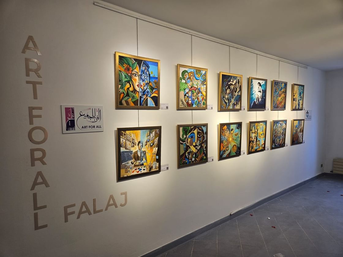 مركز "فلج" يبرز إبداعات 12 فناناً في أسبوع الفن بروما
