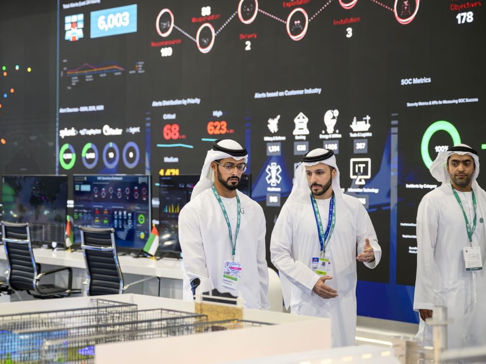 Zayed bin Hamdan bin Zayed visits COP28 Green Zone