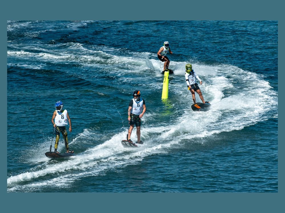 9 دول تشارك بملتقى أبوظبي لـ " الموتوسيرف" 