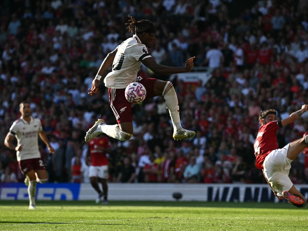 英超揭幕战 阿森纳客场小胜曼联