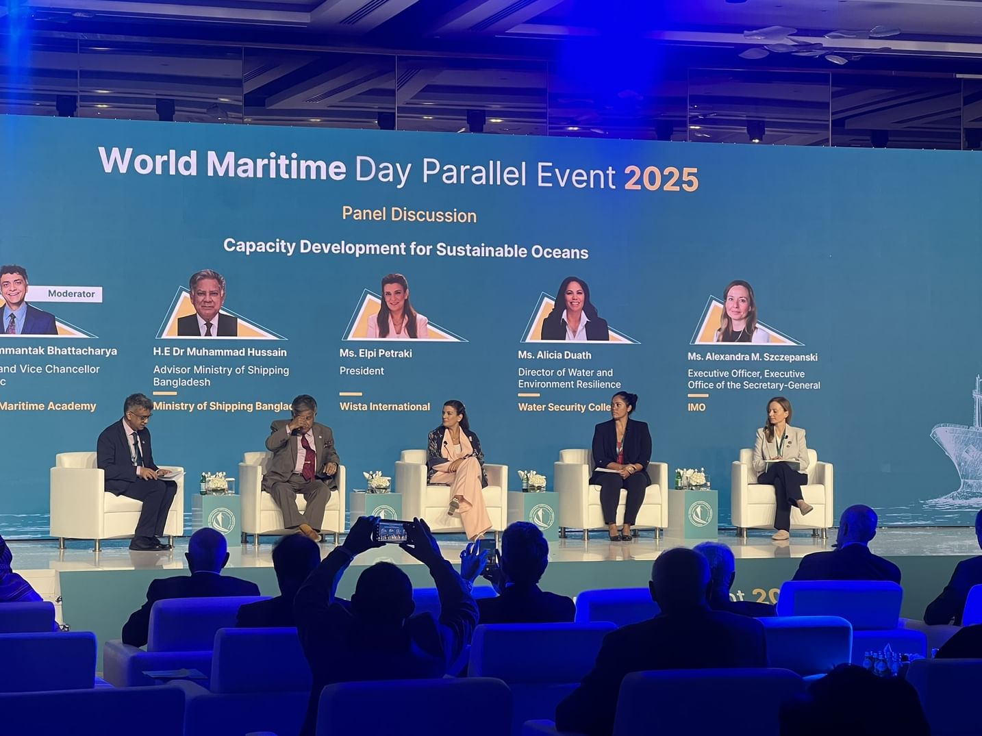 الحدث البحري يسلط الضوء على أهمية حماية التنوع البيولوجي وتنمية القدرات