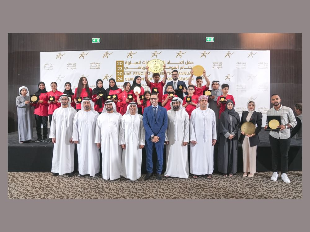 “الفجيرة للفنون القتالية” يفوز بدرع التميز العام لاتحاد المبارزة