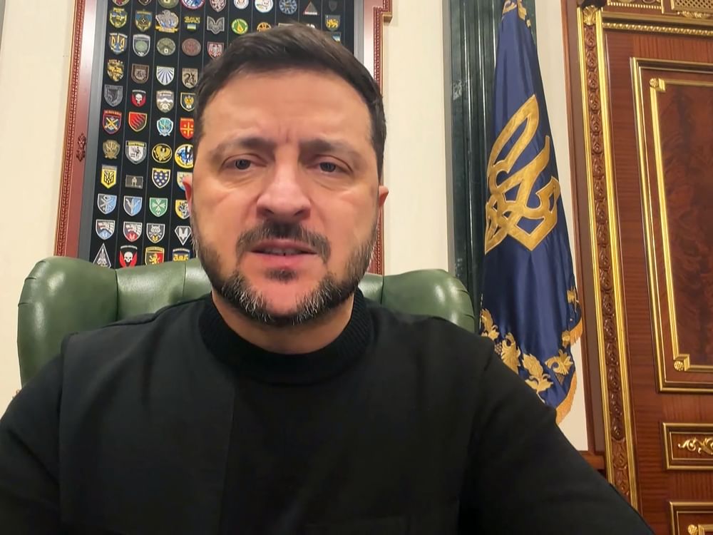 Zelenskyy discusses key ideas to end war in call with US envoys