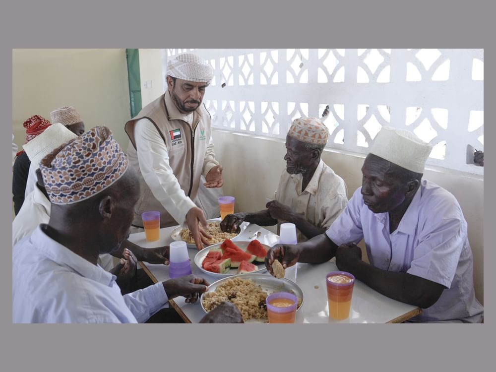 خيرية الشارقة تواصل تنفيذ مشروع " المطابخ الخيرية " في كينيا