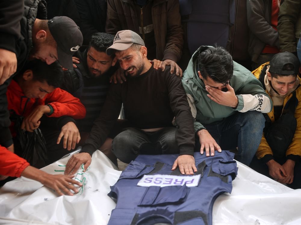 غزہ میں اسرائیلی فضائی حملے میں پانچ صحافی شہید